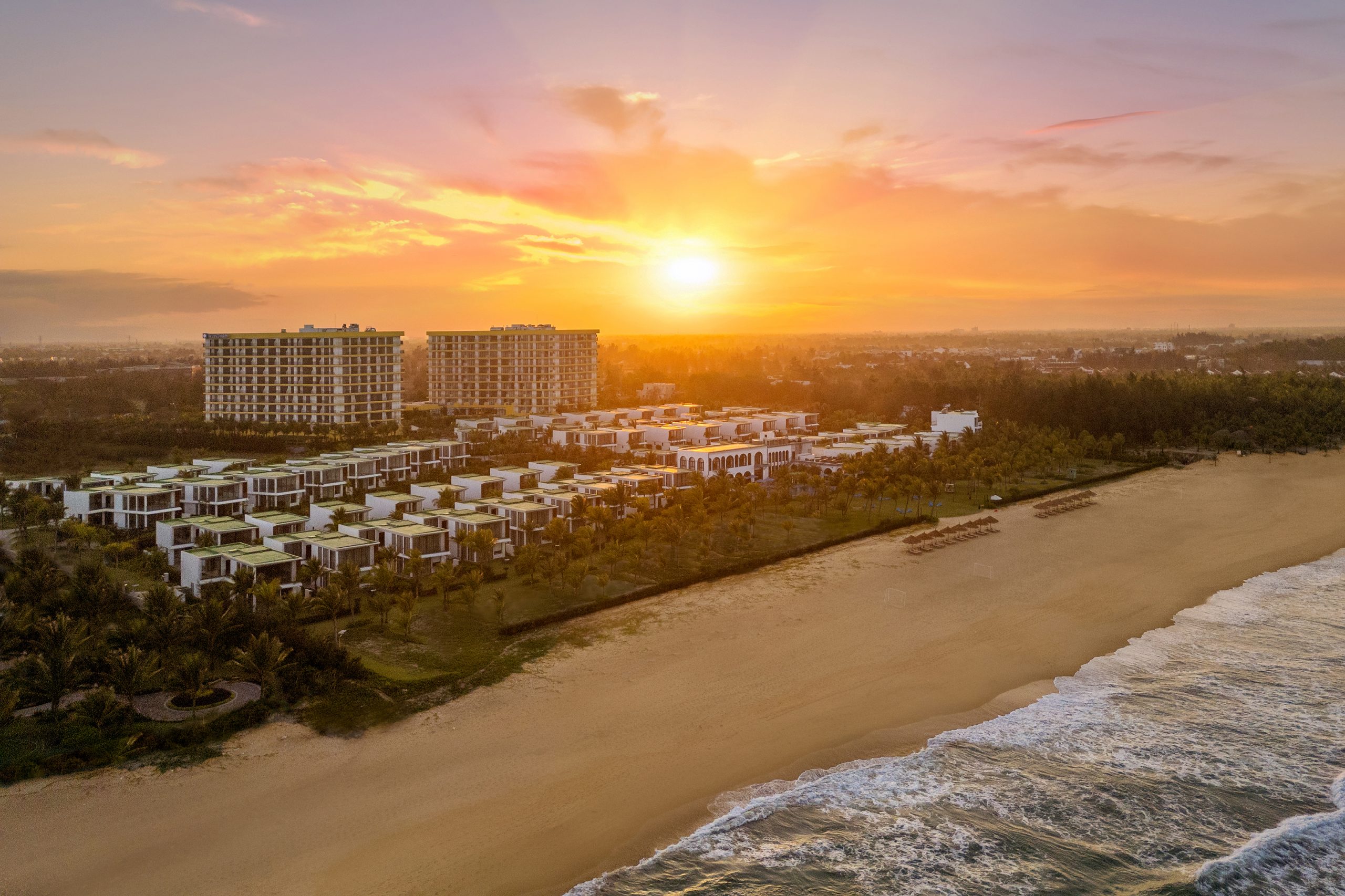 Wyndham Hoi An Royal Beachfront Resort & Villas